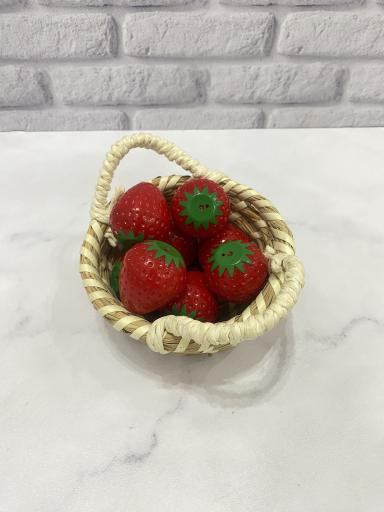 بالم لب توت فرنگی